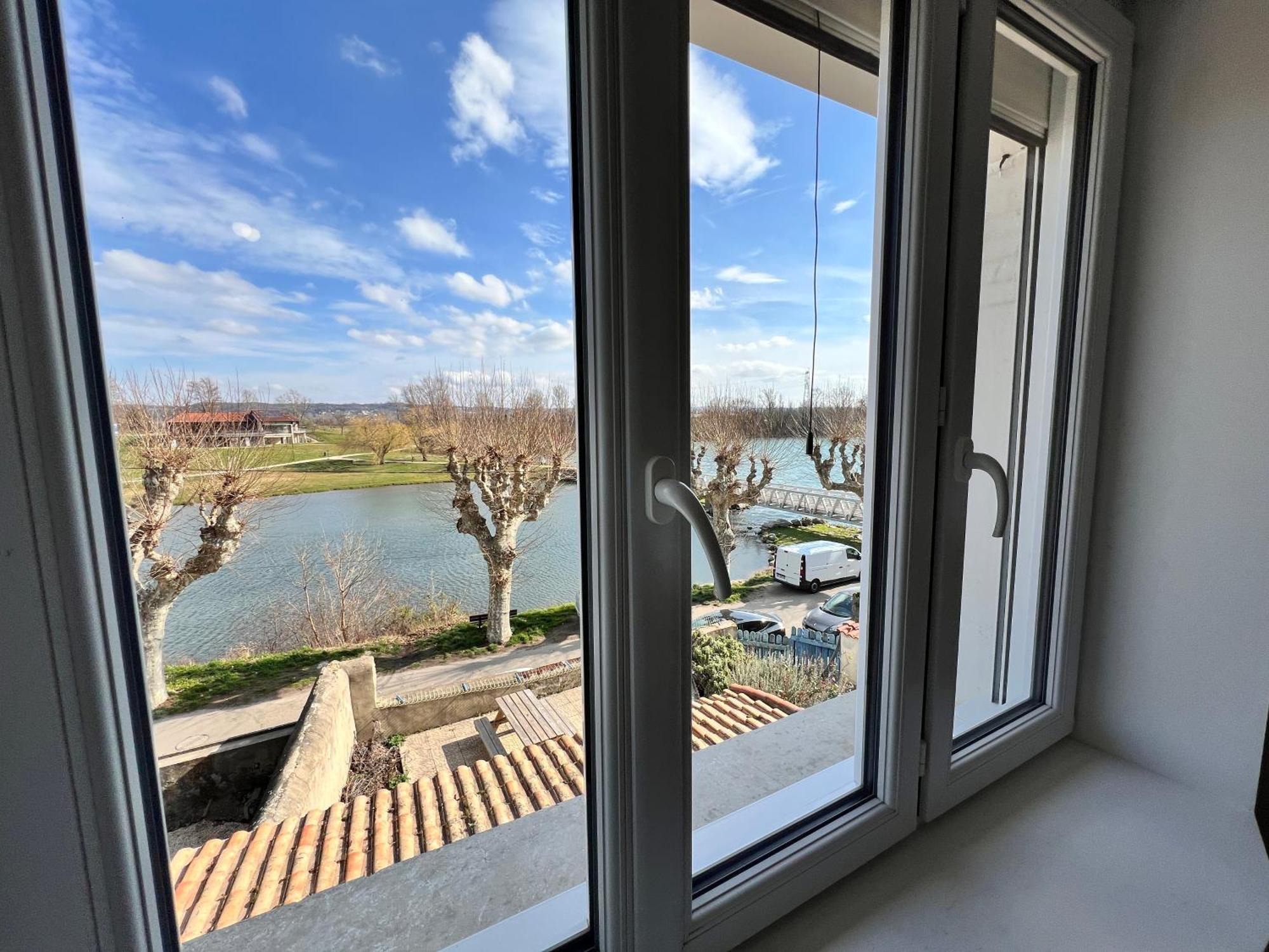 Le Gite Du Port Saint-Pierre-de-Boeuf Kültér fotó